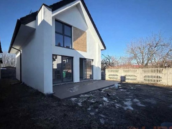 Двоповерховий будинок 120м2 .Продам.Озерна Хмельницкий