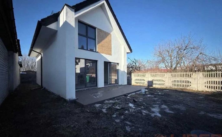 Двоповерховий будинок 120м2 .Продам.Озерна - фото 1