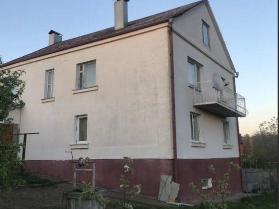 Просторий будинок Лезнево з великою ділянкою 10 сот. 35171 Хмельницкий