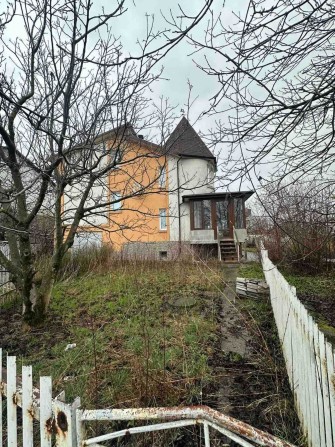 Продаж будинку з ділянкою 8 соток у Хмельницькому - фото 1