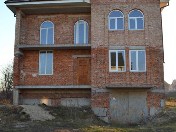 Продається будинок по вул.Польова (біля 20 школи.) Хмельницький