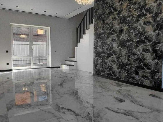 Продам таунхаус з гарним ремонтом в Агрономічному 0216 Агрономичное