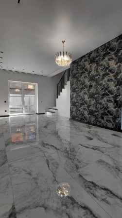 Продам таунхаус з гарним ремонтом в Агрономічному 0216 - фото 1