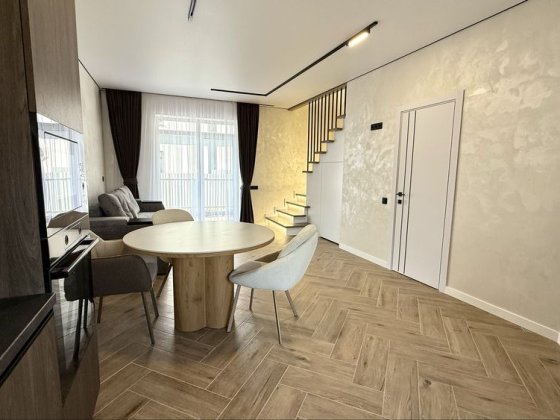 ТАУНХАУС ПІД Є-оселю, постанови, сертифікати Агрономічне