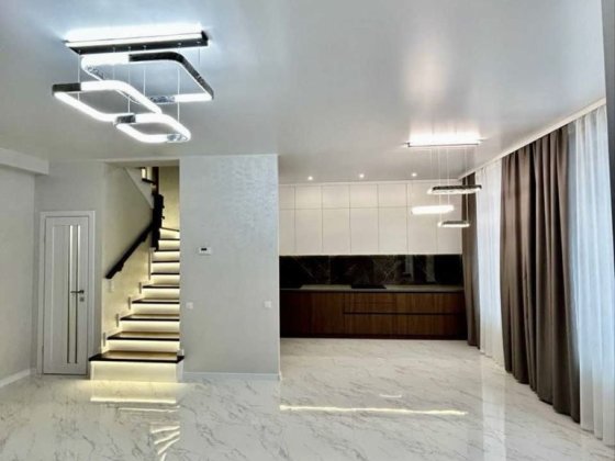 Продаж сучасного котеджу Хмельницький