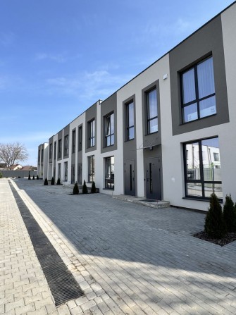 Продаж таунхаусу (ближні Зарванці) - фото 1