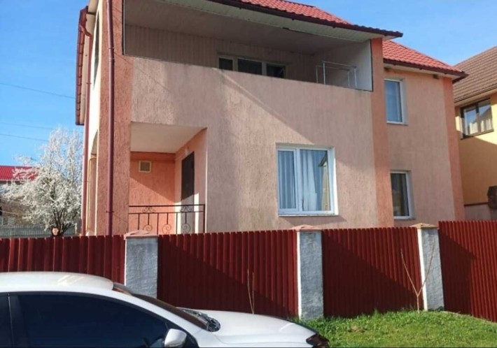 Добротний будинок в місті, житловий стан,друга лінія Вінницької траси. - фото 1