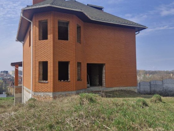 Продаж будинку. Дендропарк. Провулок Селекційний. Всі комунікації Хмельницький