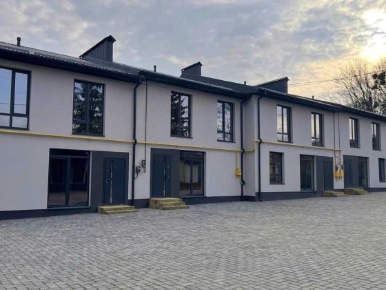 Продаж таунхауса в центрі Якушинців Якушинцы