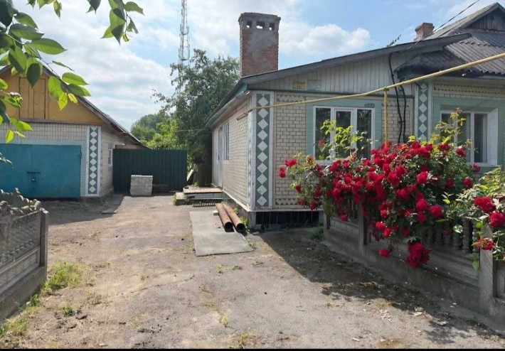 Продам будинок в затишному місці в м.Гнівань 4374 - фото 1