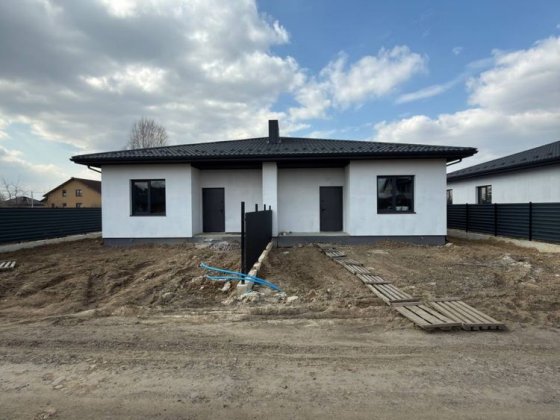 Дуплекс у Боратині біля Луцька Боратин