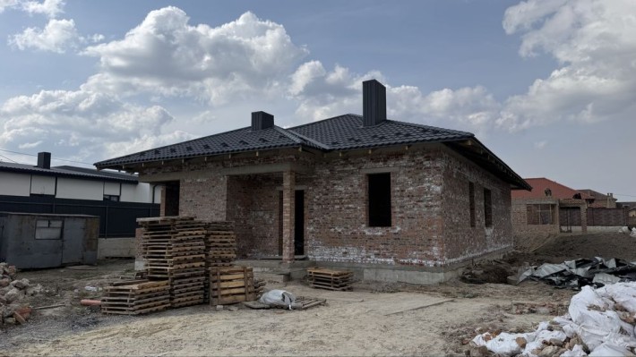 Будинок на стадії будівництва Єоселя - фото 1