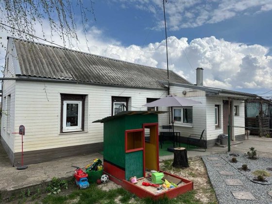 Затишний будинок з ділянкою біля річки Кільченська Підгородне Підгородне
