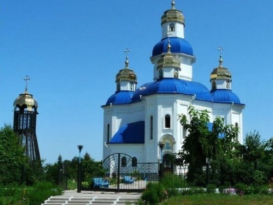 ПРОДАМ  пів будинку в с. Орлівщина Орловщина