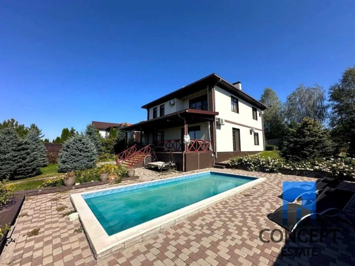 Продам 4к дом с бассейном в Новоалександровке - фото 1