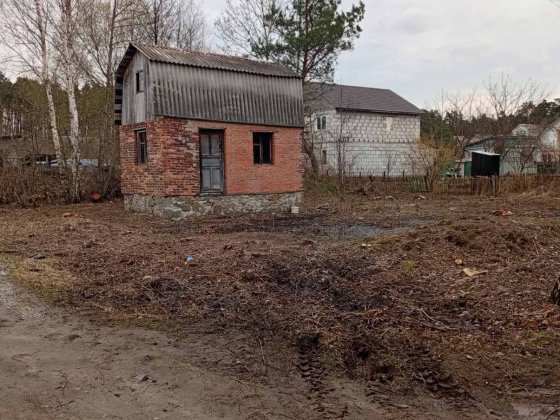 Продаж невеличкої дачки з ділянкою 4,5 сот в Барашівському масиві Барашівка