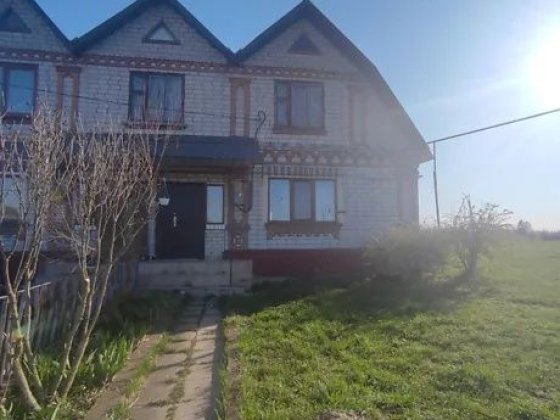 Продаж 2 поверхового будинку з верандою і ділянкою на 15 соток,155.7