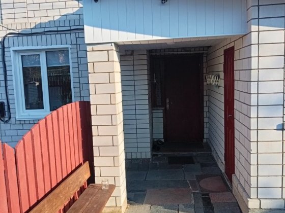 Продається частина будинку