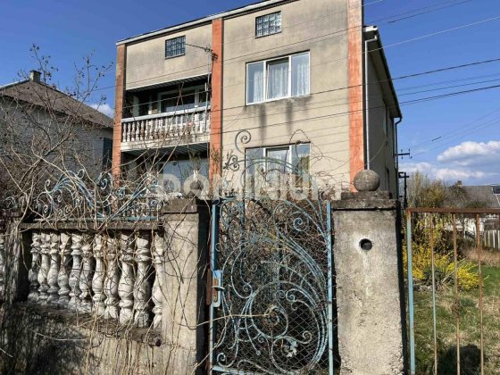 Продається будинок в м.Тячів Тячів