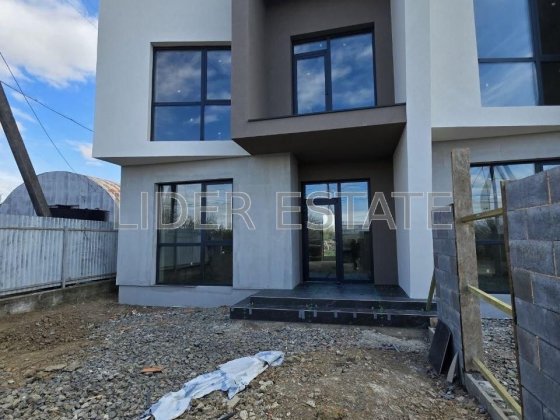 Продажа таунхаус|котедж| Минай|Ужгород Мінай