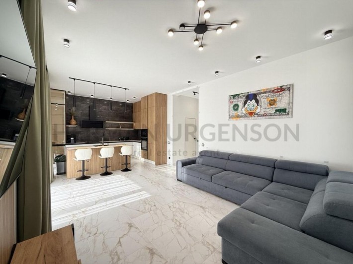 Продаж будинку 100 м.кв / 4 сотки / Сторожниця - фото 1