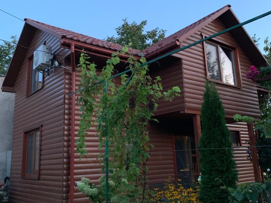 Продам, два будинки на одній ділянці в Оноківцях Оноківці