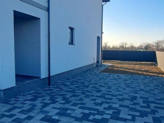 Продаж чудового затишного котедж Сторожница