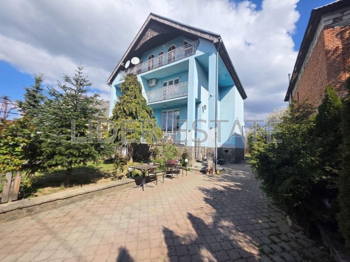 Продаж великого будинку на 7 кімн., 360 м², - фото 1