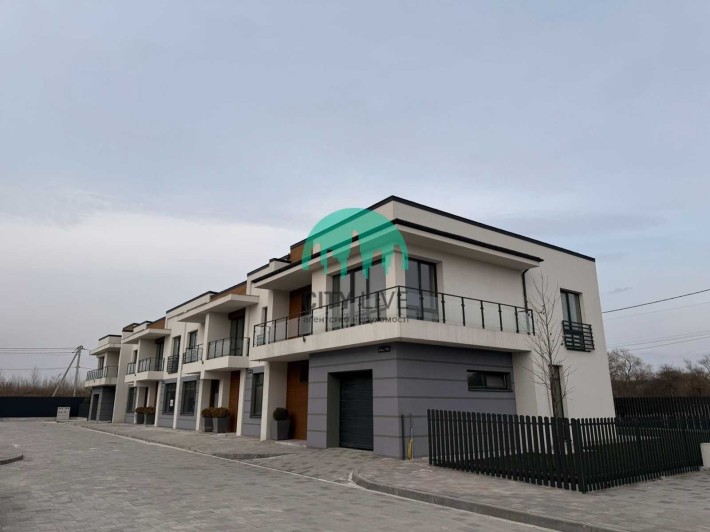 Таунхауси ТОП локація — Вовчинці! Закрите містечко (63) - фото 1