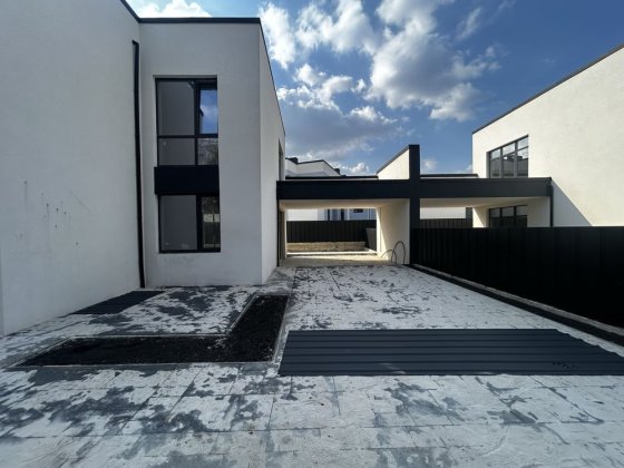 Дуплекс преміум класу  у топовій локації – вся інфраструктура поруч Волчинец