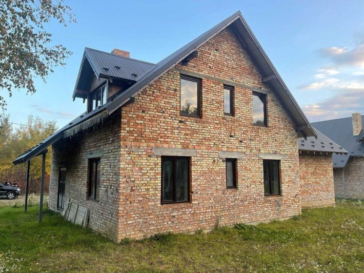 Продаж будинку в с.Угринів неподалік автобазару - фото 1