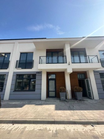 Купити ЗДАНИЙ таунхаус у Вовчинцях, 95 000 $ - фото 1