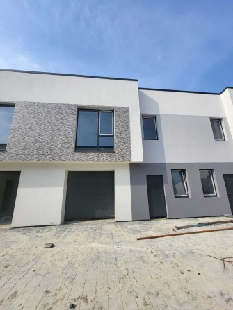Продаж готового таунхауса у Крихівцях. - фото 1