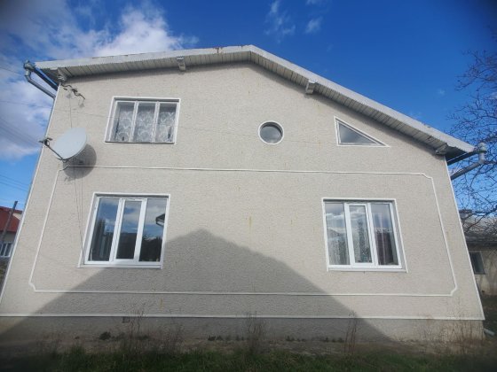 Продаж Гарного будинку з господарськими будівлями Богородчани  70000$ Богородчаны