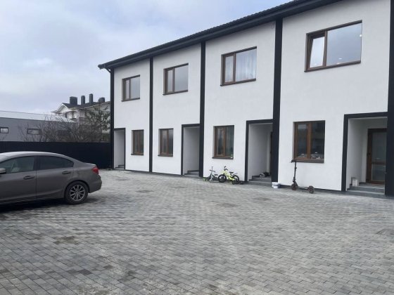 Таунхауса з ремонтом,Святопетрівське! Святопетровское