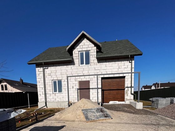 Будинок 140м2 з гаражем на 6сотках землі, с.Гатне Гатне