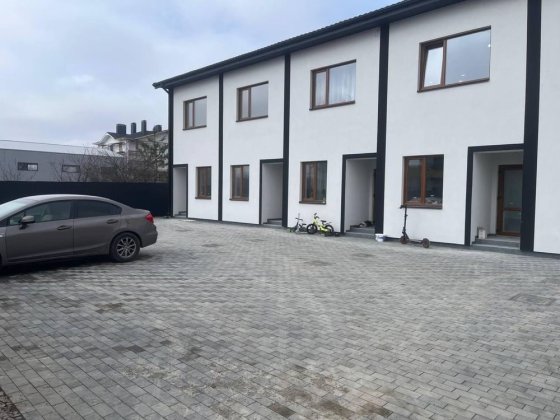 Продаж Таунхауса з ремонтом в Святопетрівському Святопетровское