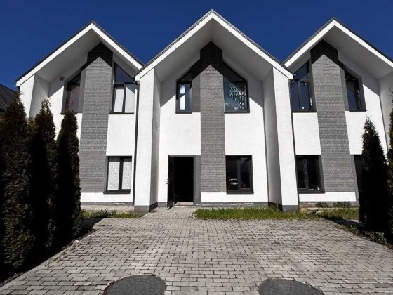 Таунхаус  в Святопетрівському! Без комісіі! Святопетровское