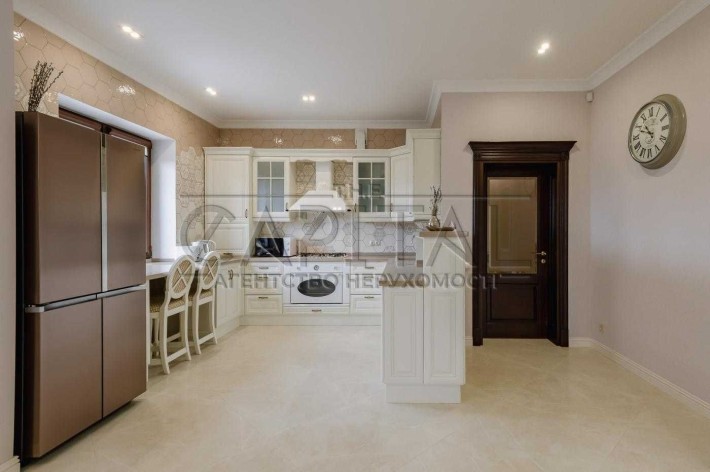 Продаж / Будинок / вул. Польова / Гатне / 5кім / 460м2 / 8сот - фото 1