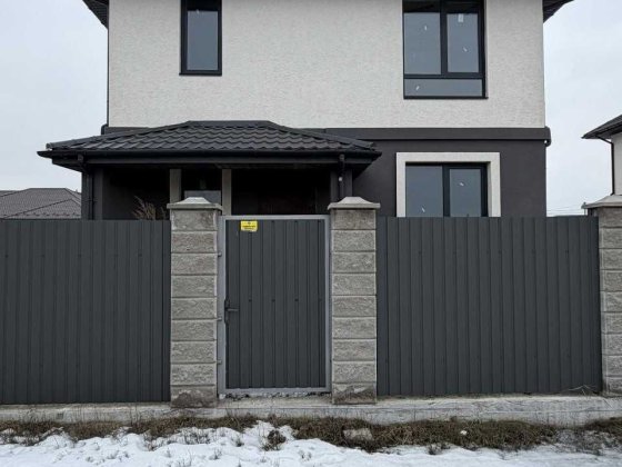 Продам  готовий будинок в Білогородці (Розтермінування)