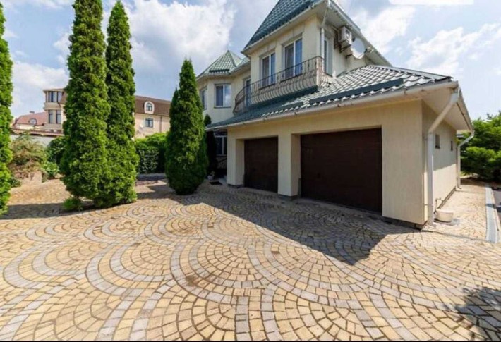 Будинок 230 м² на 16 сотках готовий до проживання генератор баня на дровах - фото 1