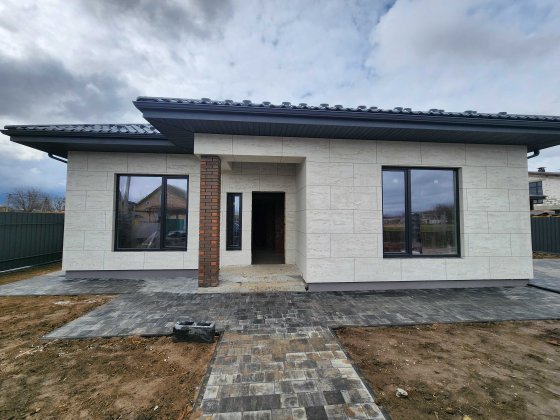 Продам Будинок 120 м2, 6 соток Білогородка, Шевченково. Телефонуйте.
