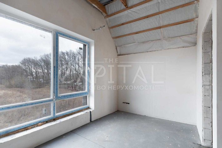 Таунхаус 113 м² Крюківщина — 13 кВт, під ремонт, закритий ЖК - фото 1