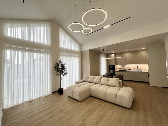 Без% Гатное Гатне Продаж будинку 130кв.м Басейн Газ Закрите КМ - фото 1