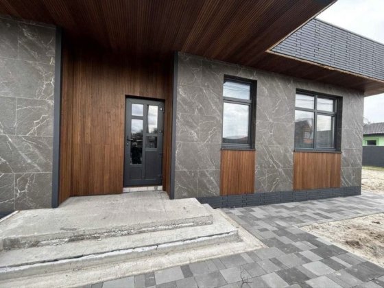 Неймовірної краси будинок Білогородка