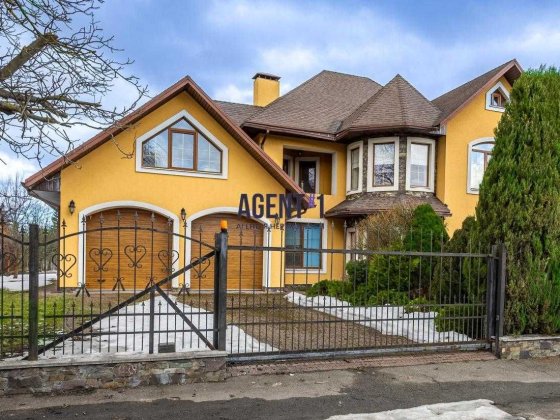 Продаж будинку в елітній локації, с.Крюківщина Крюківщина