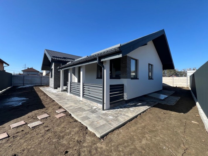 Будинок у Святопетрівському 95м2 5,5соток з терасою та підвалом 40м2 - фото 1