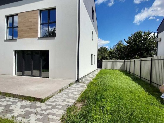Великий дуплекс для сім’ї 144 м² Гатне 2 км до Києва Гатне