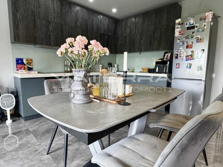 Білогородка Продаж Тауна ЖК Яровий  з ремонтом та меблями - фото 1