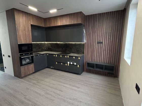 Таунхаус з ремонтом,  Святоперівське, Без комісії Святопетровское